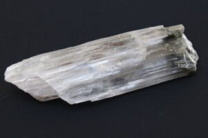 Kernit (Razorit) Nedir? Nerelerde Bulunur? 1 Kernit (Razorit) Nedir? Nerelerde Bulunur?